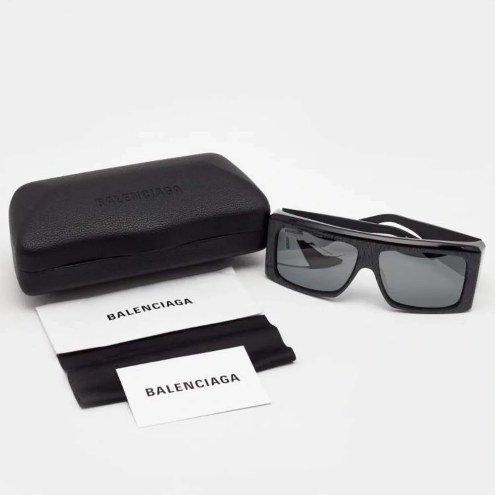 New Authentic Balenciaga Black BB0002S Shield Sunglasses